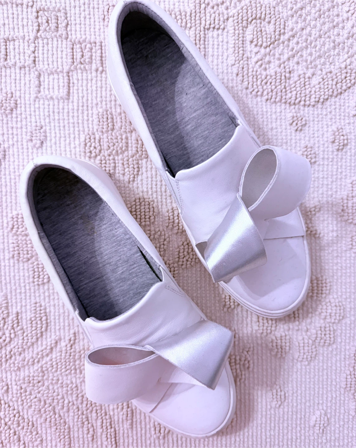 Nine West White Slip-On Sneakers with Bow - photo 4