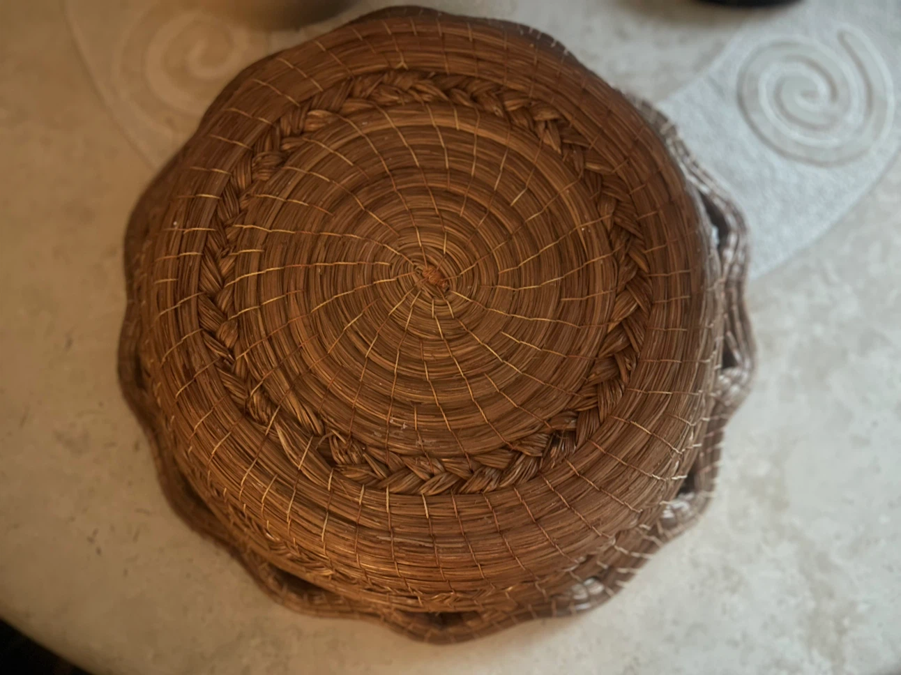 Handwoven Pine Needle Basket Bowl - photo 4