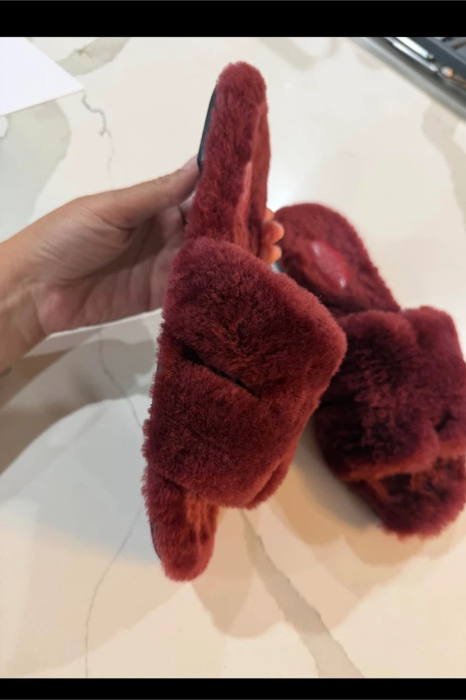 Hermes Burgundy Furry Slides - Size 38 - photo 3