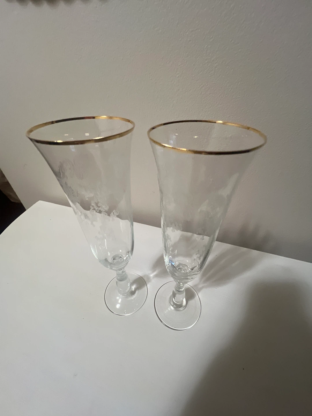 Set of 2 Vintage Etched Champagne Flutes with Gold Rim