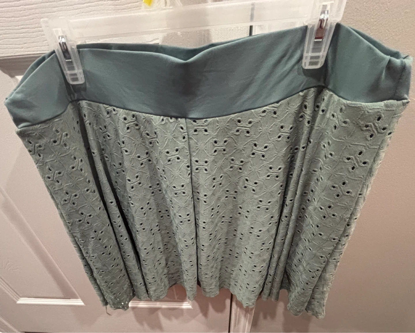 New Light green Eyelet Skirt with Built-in Shorts - photo 4