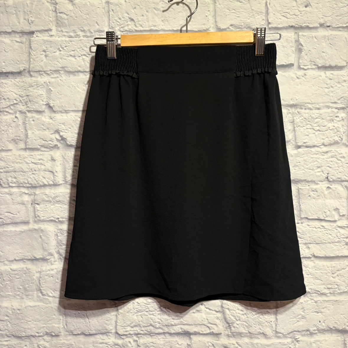 EUC NAF NAF Black Skirt XS