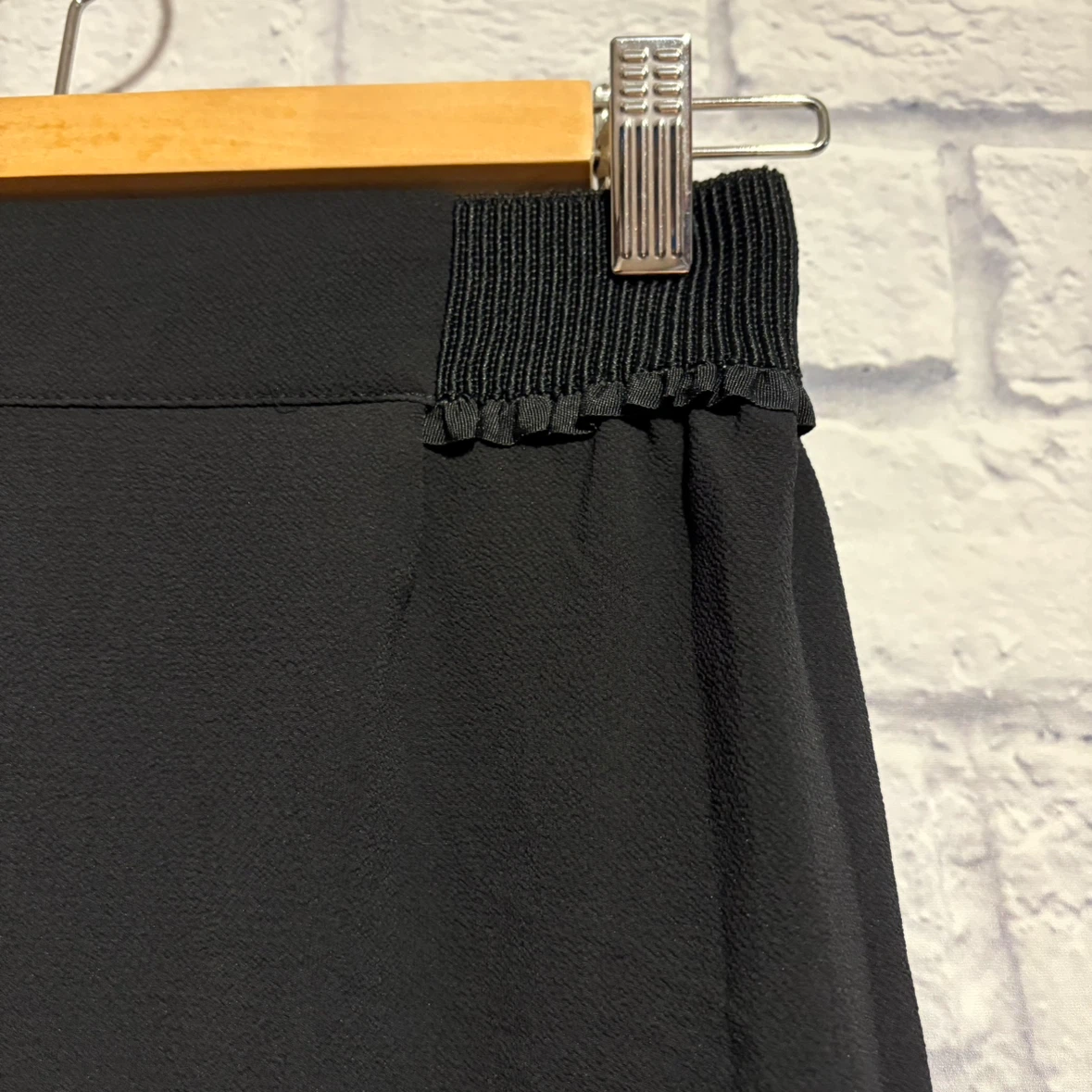 EUC NAF NAF Black Skirt XS - photo 2