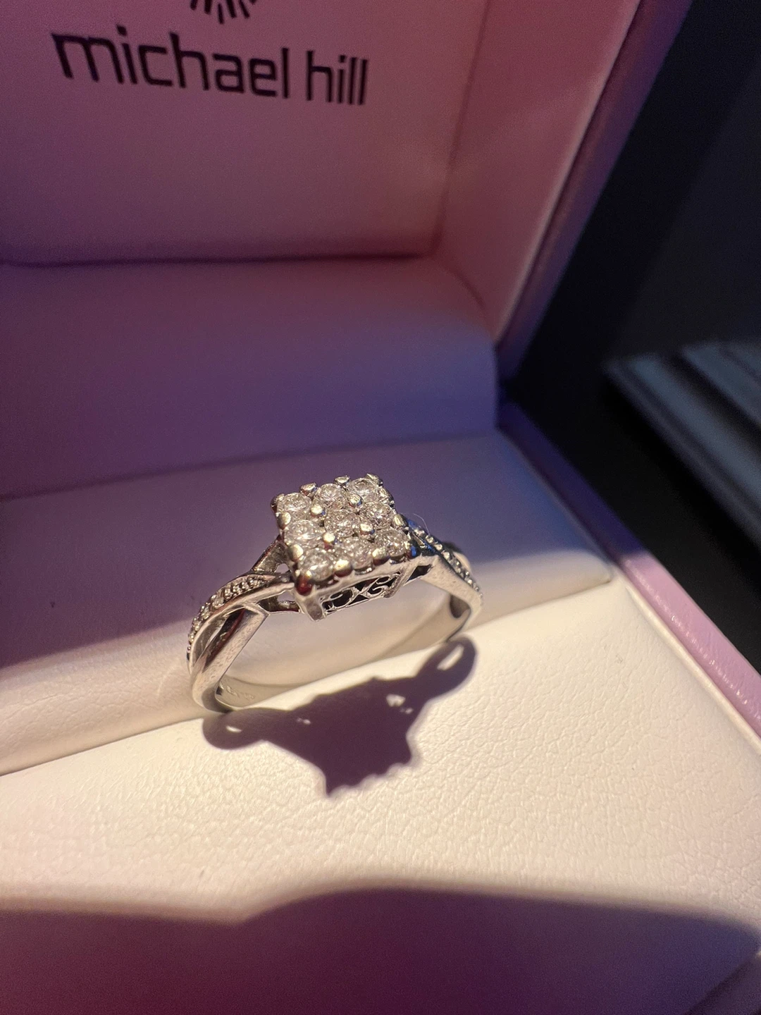 10 k Diamond Ring - photo 3