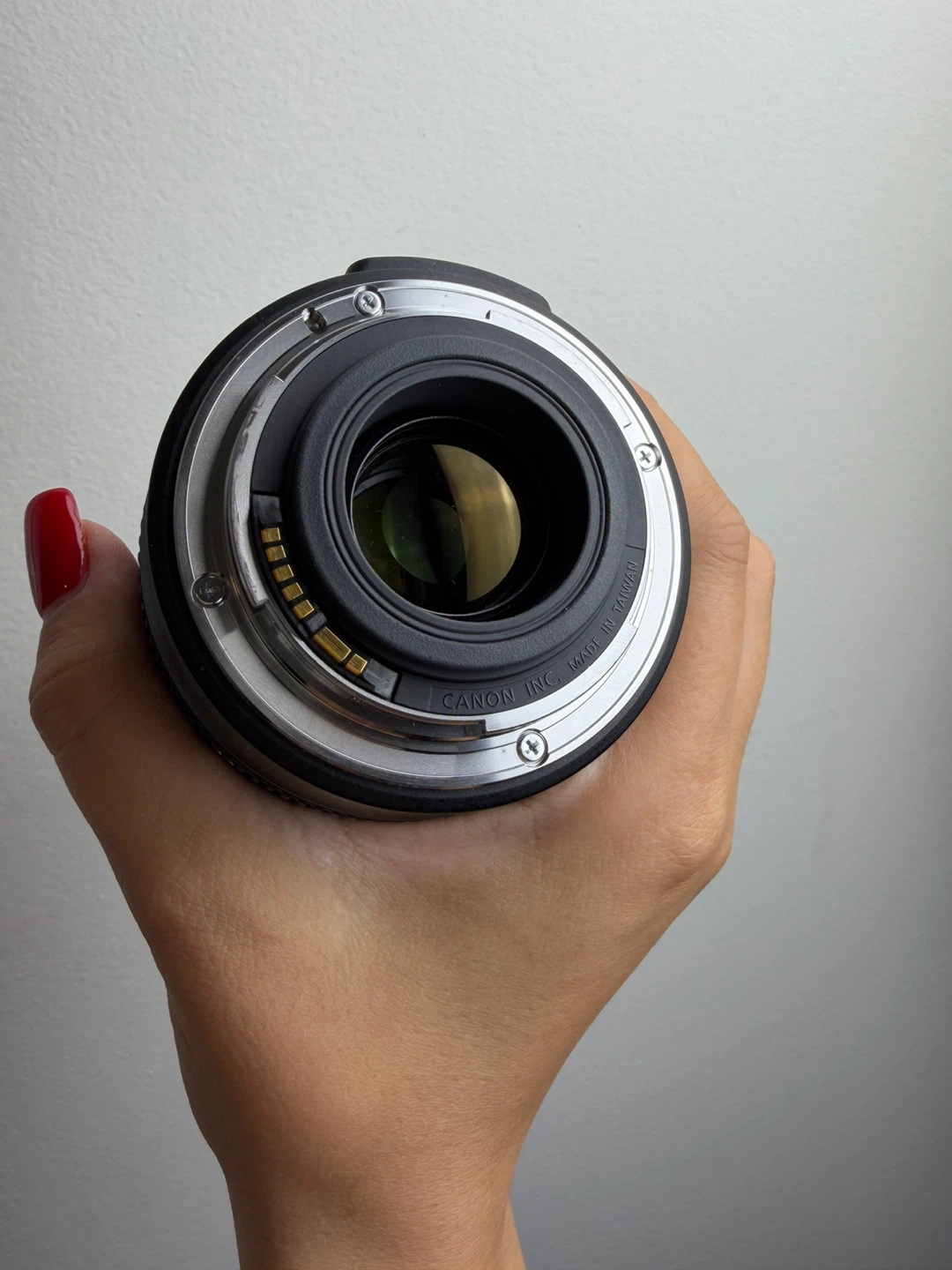 Canon EF-S 18-135mm f/3.5-5.6 IS Lens - photo 3