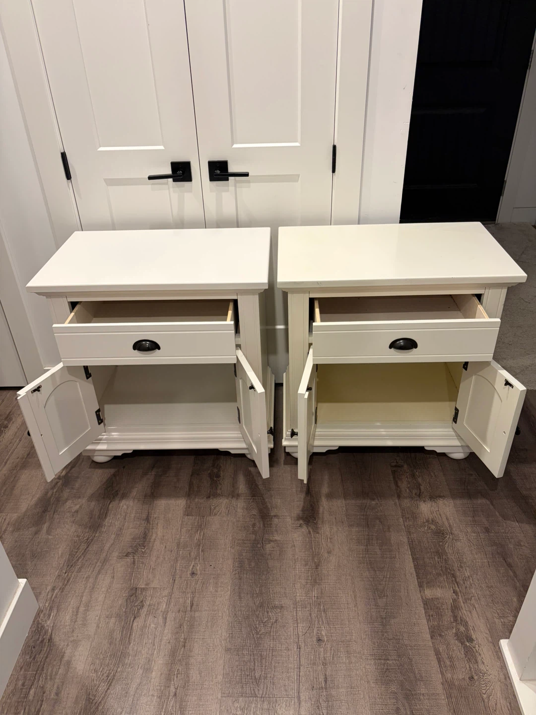Pair of The Brick nightstands - photo 2