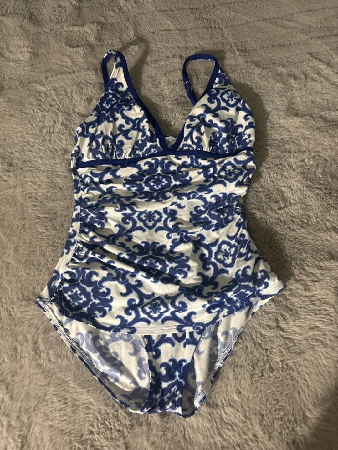 Tommy Bahama Women's Blue & White Swimsuit Size 8 - photo 2
