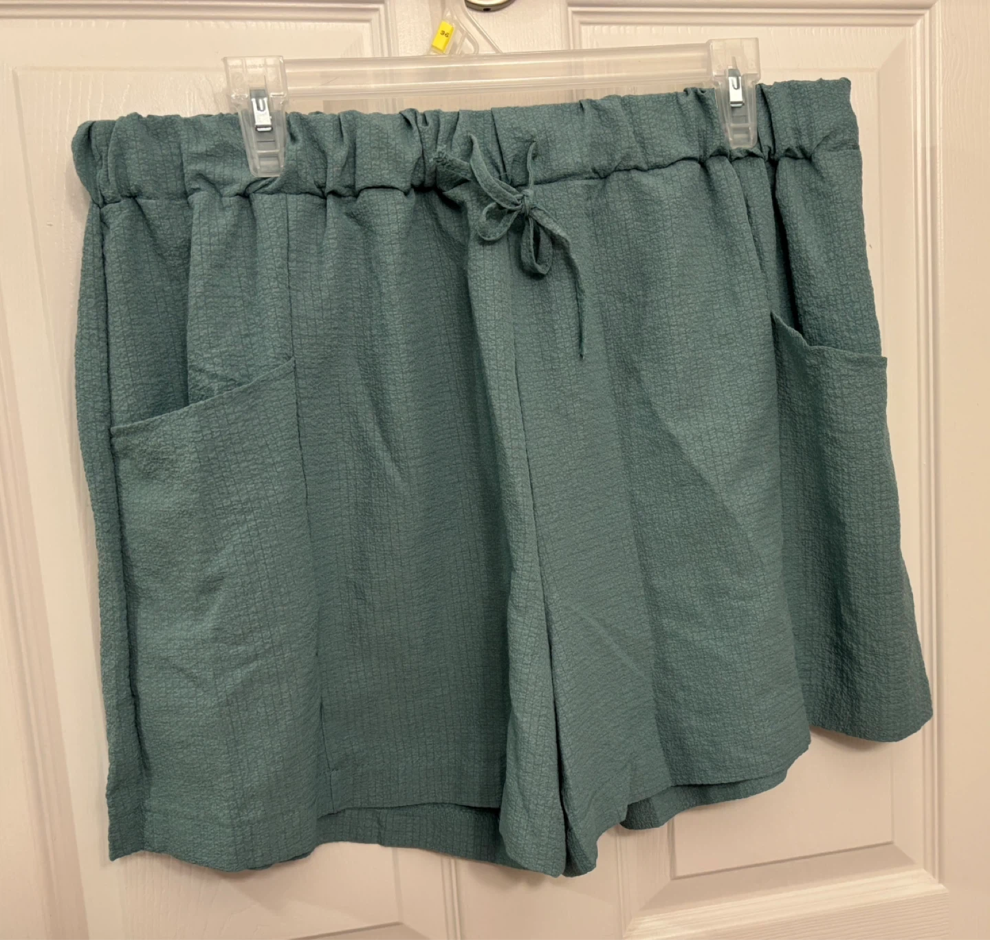 New Teal Textured Shorts size 2XL