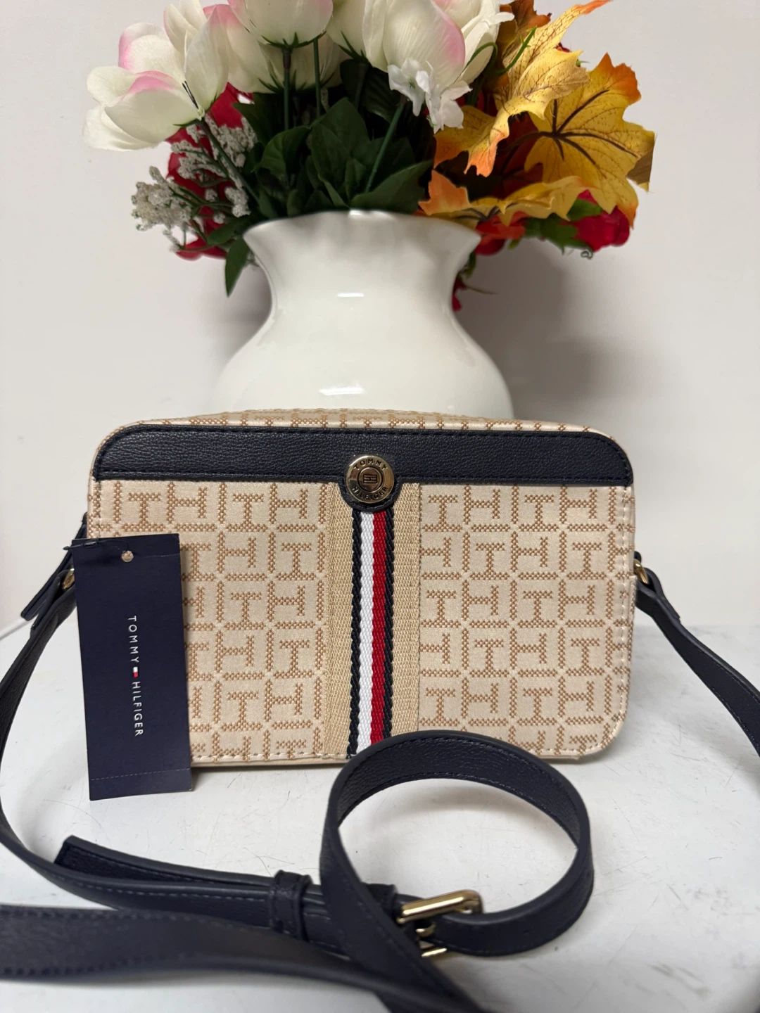 Tommy Hilfiger Camera Bag