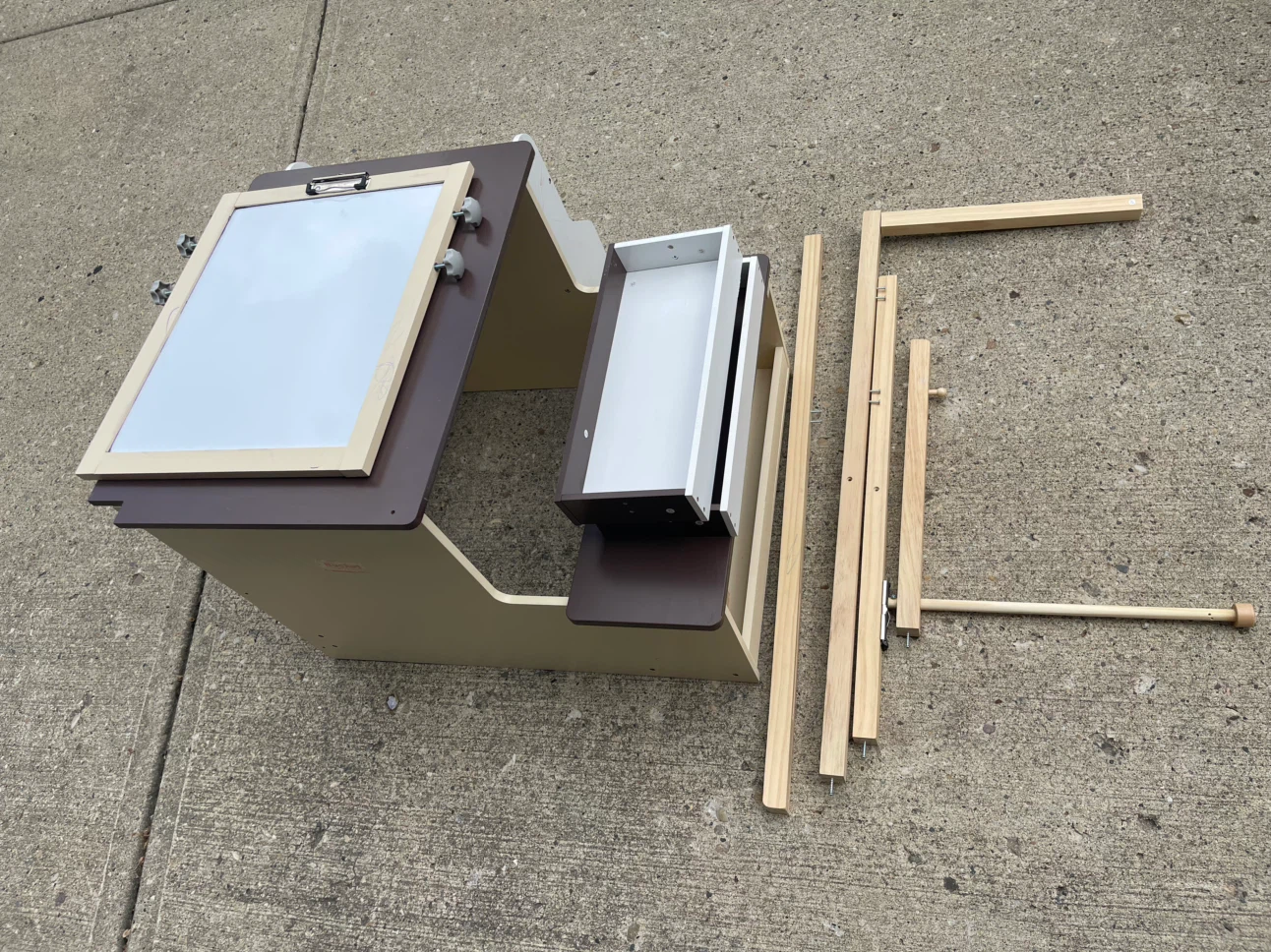 Adjustable Double-Sided Art Easel Desk for Kids