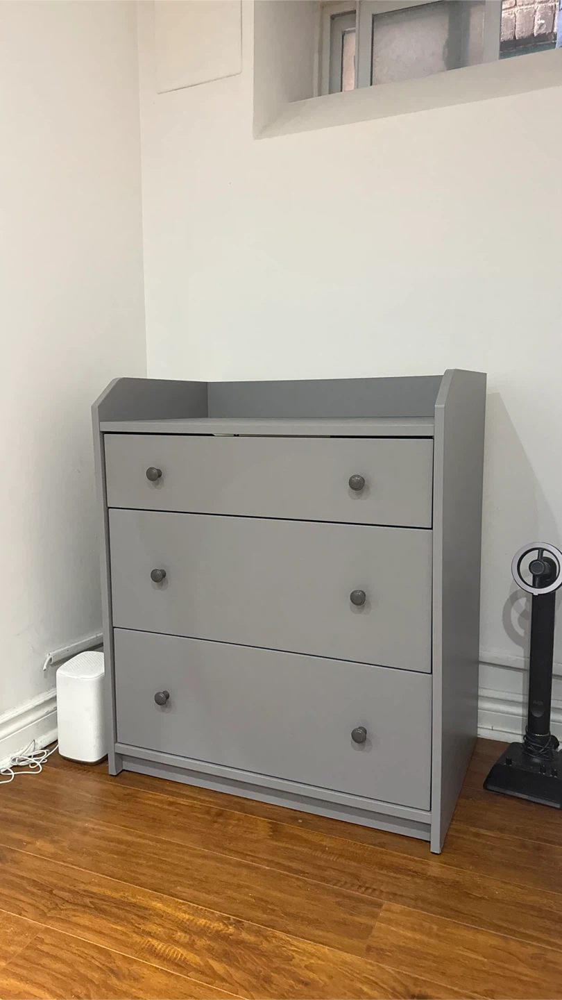 Grey 3-Drawer Dresser