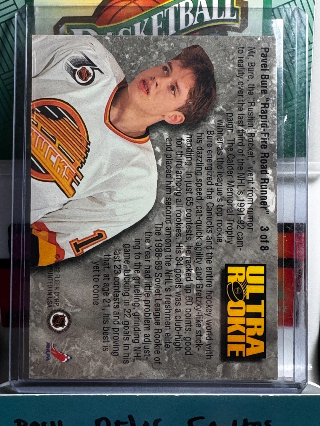 1992-93 Upper Deck Pavel Bure Ultra Rookie Hockey Card - photo 3
