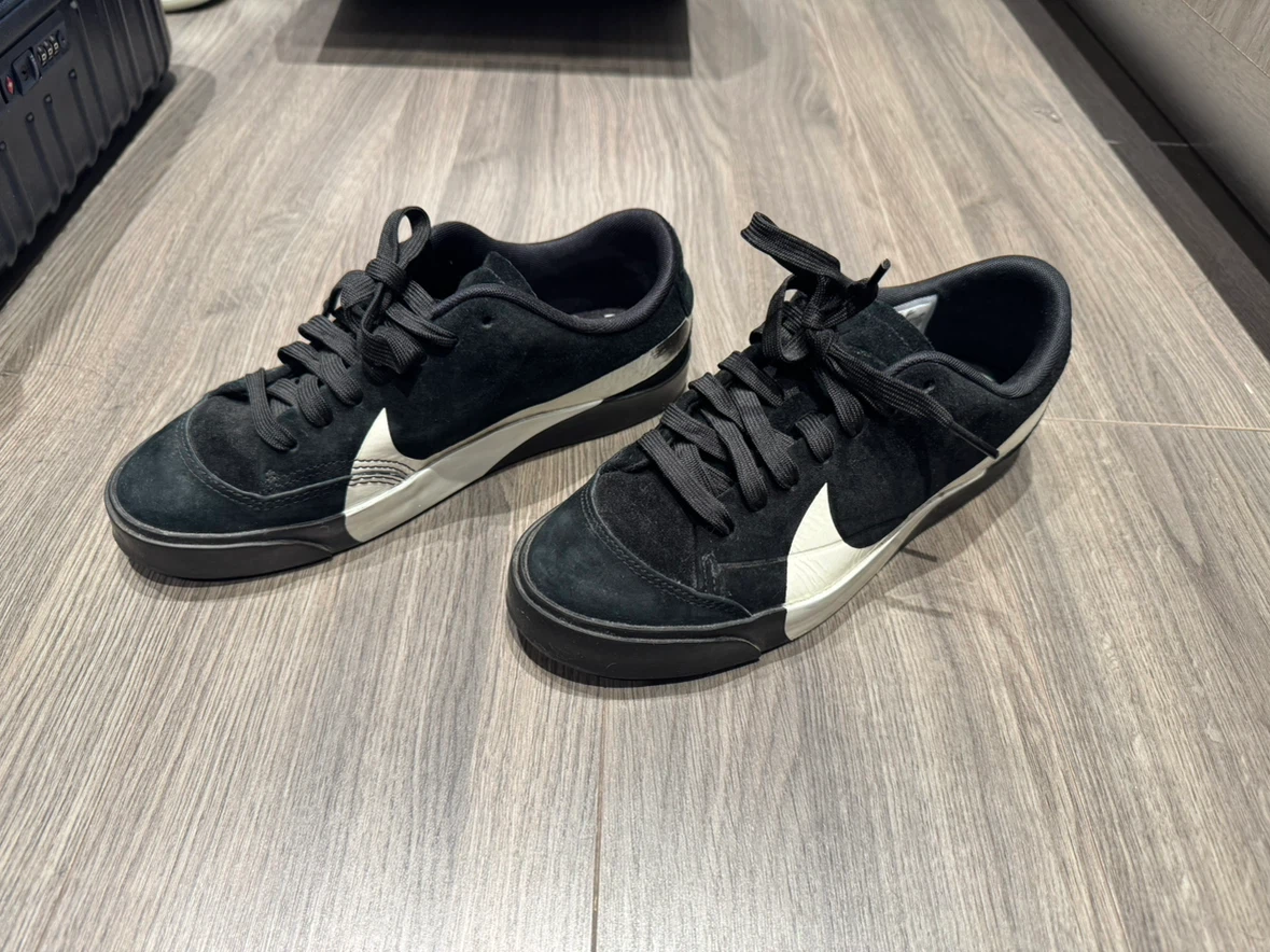 Moving sales- Nike Blazer City Low LX Black Suede Sneakers - photo 2