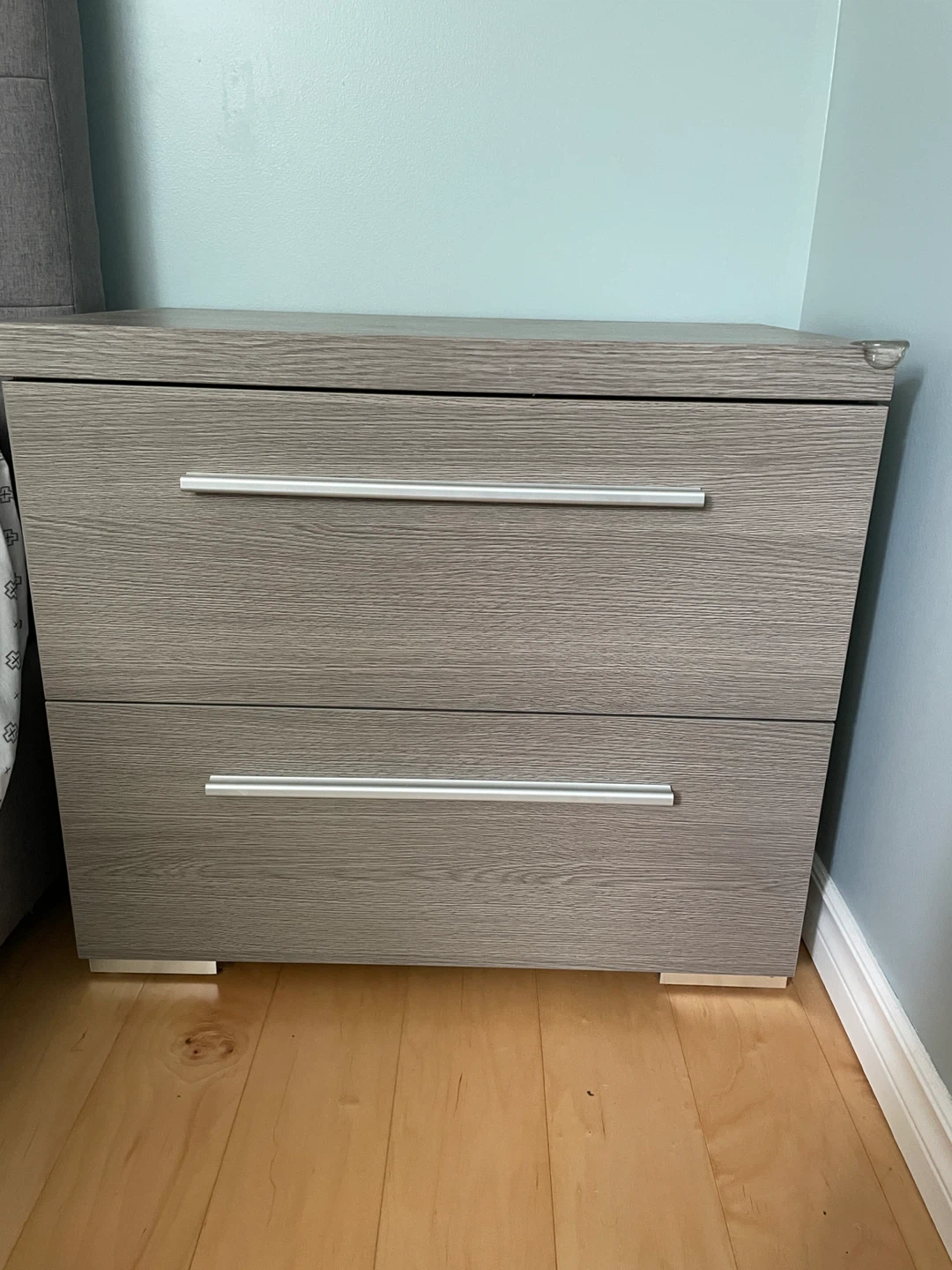 Queen Bed Set with Mattress & Matching Nightstand（OBO) - photo 2