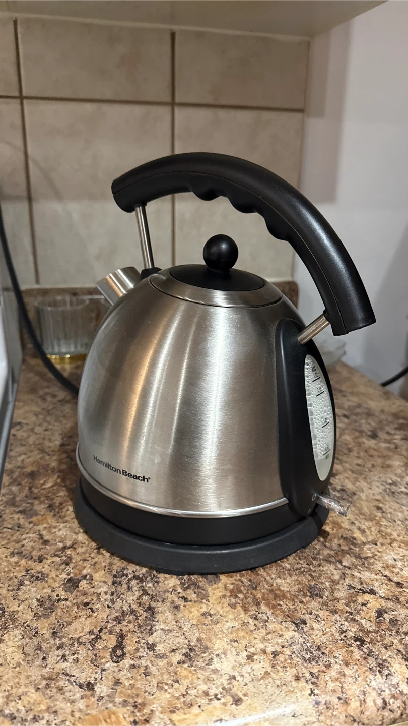Hamilton Beach Electric Kettle - photo 2