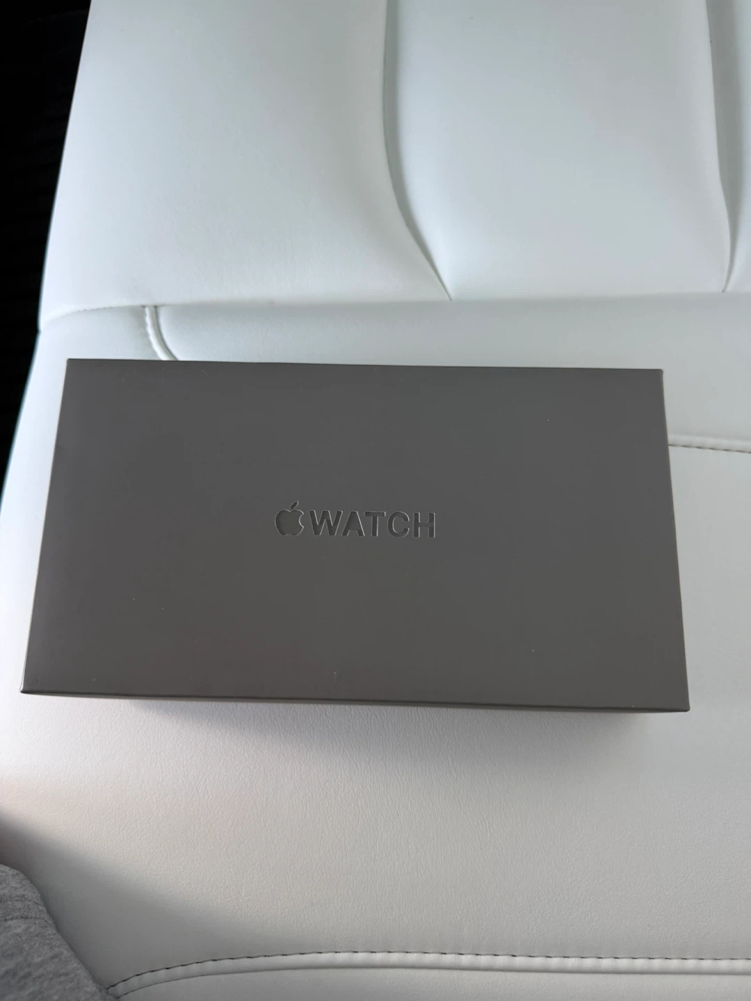 Apple Watch 3 Ultra BNIB