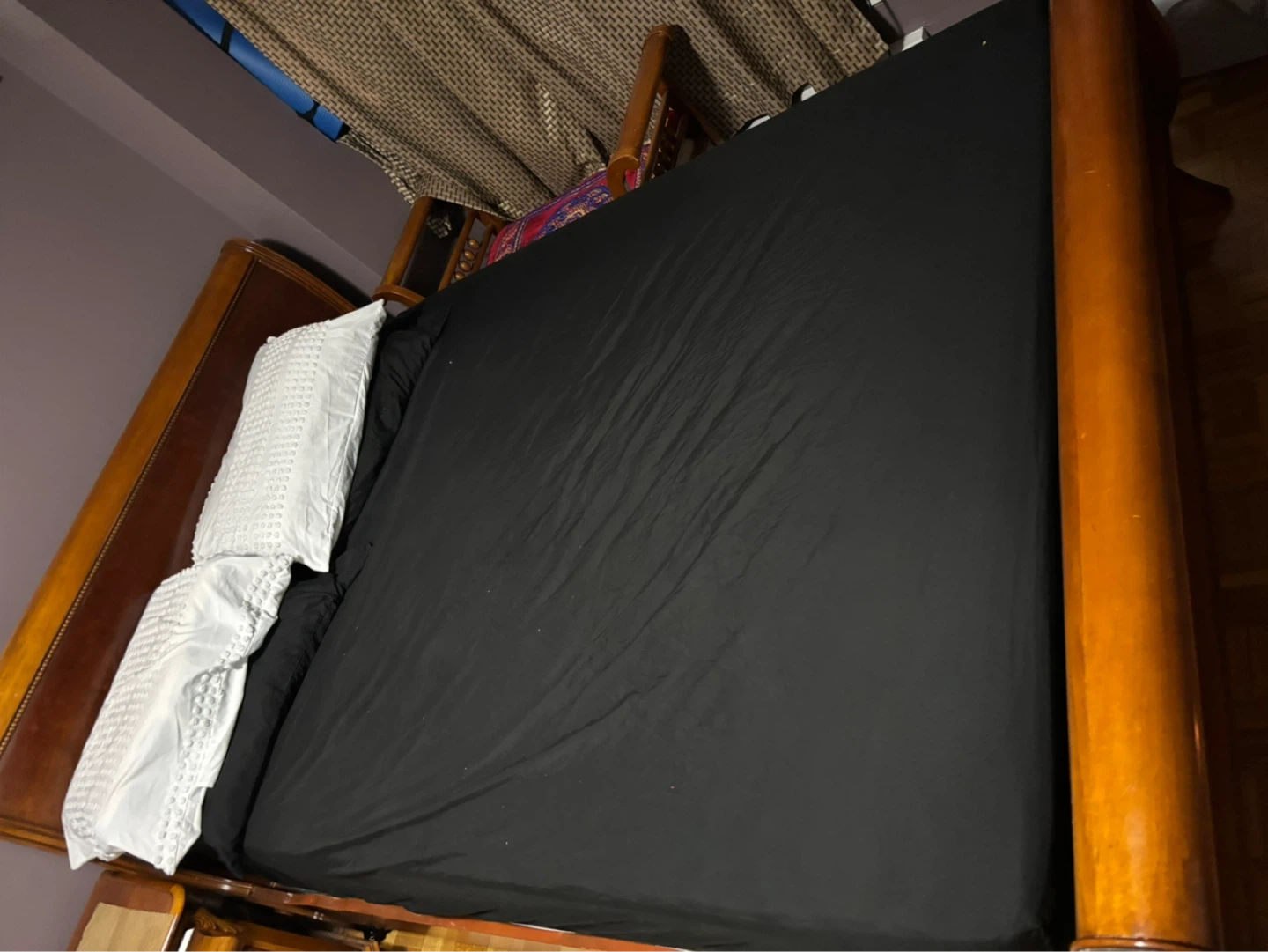 Oak Wood bed Dresser and Nightstand Set and bedroom bench . - photo 4