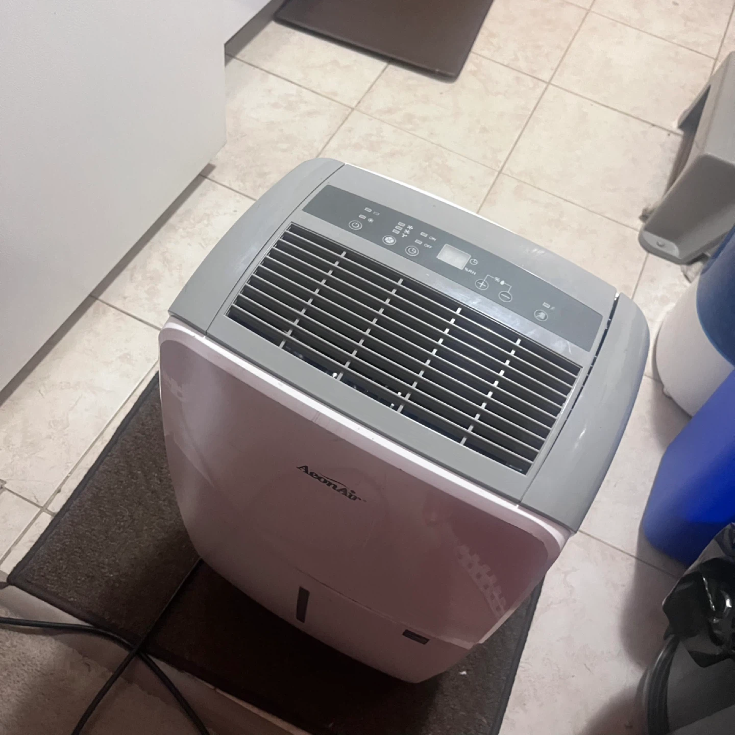 Aeon Air Dehumidifier - photo 2