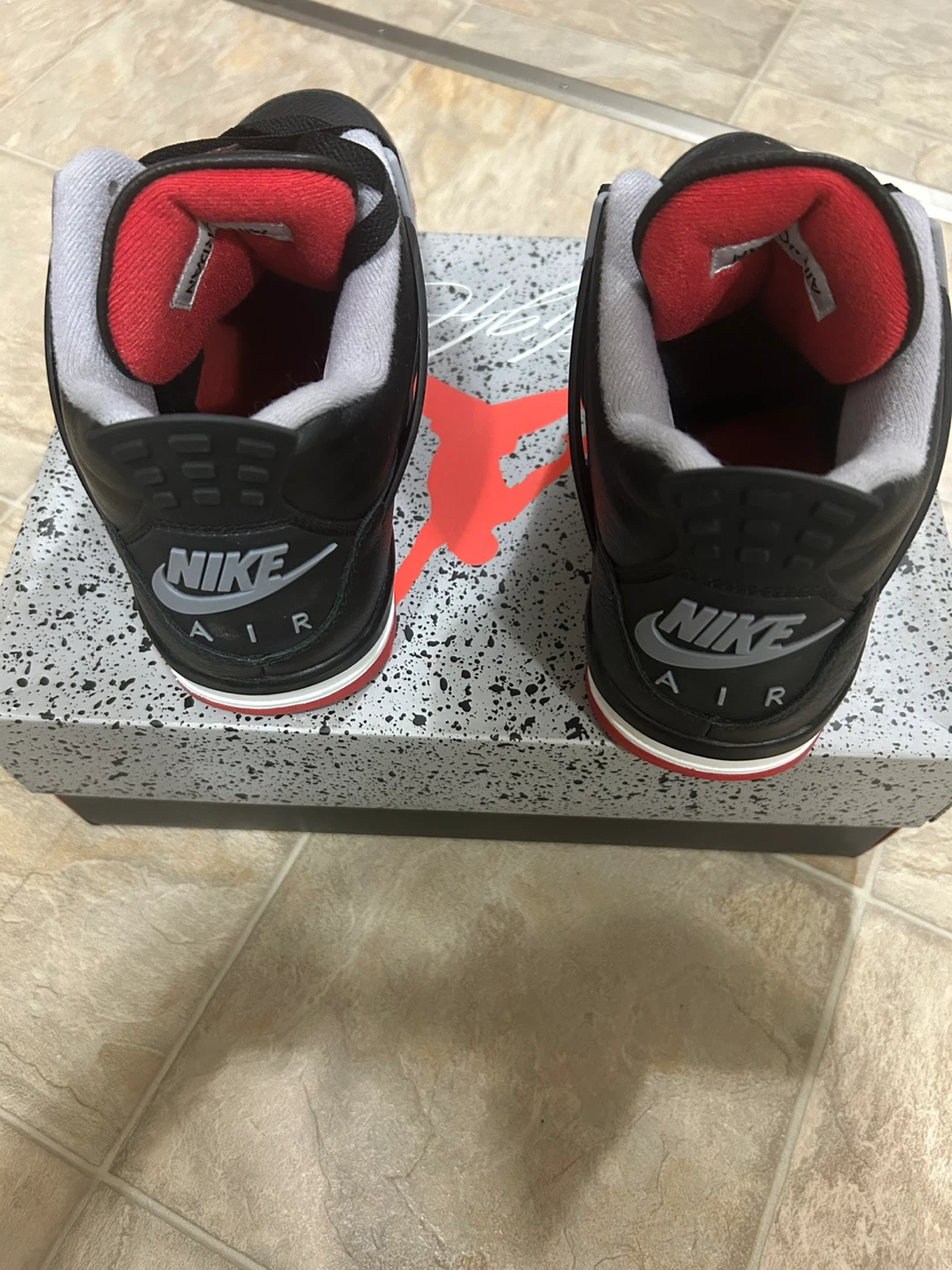 Air Jordan 4 Retro Bred Reimagined Men's  Excellent Condition - photo 3