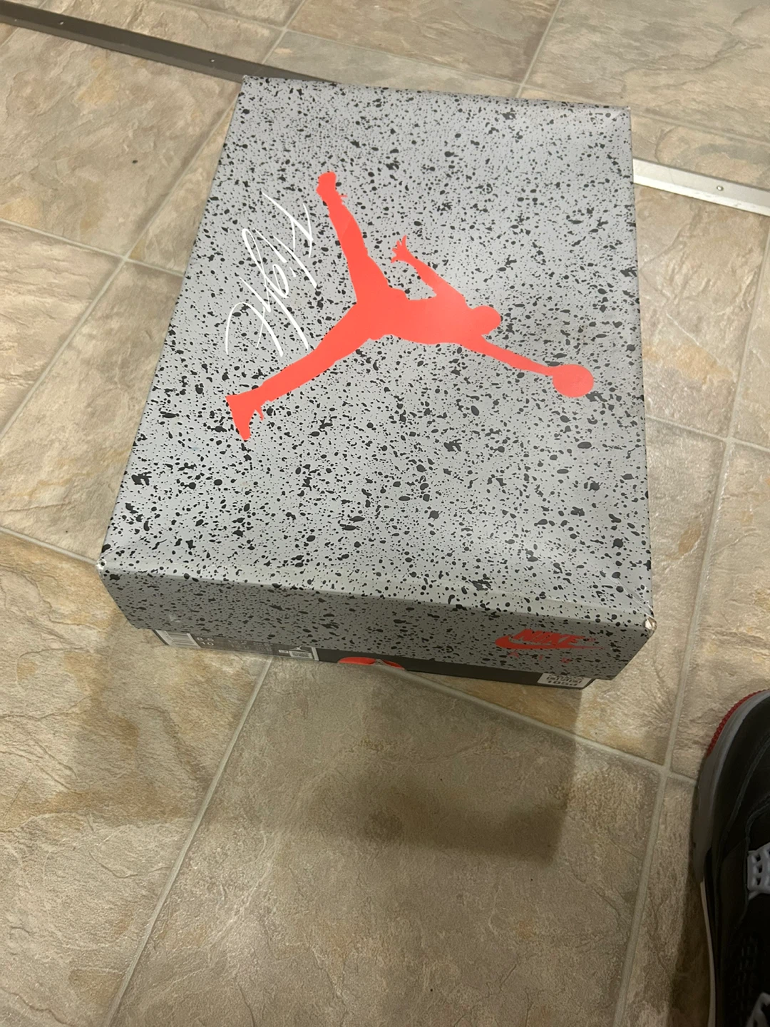 Air Jordan 4 Retro Bred Reimagined Men's  Excellent Condition - photo 5