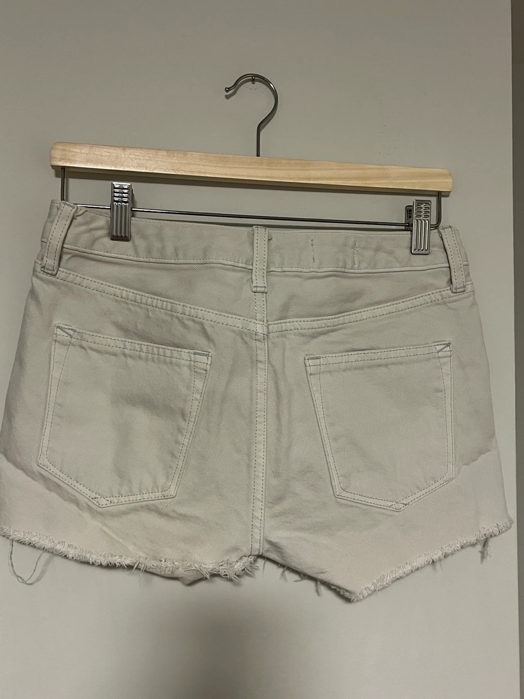 Gap Women's Denim Shorts Size 26 - photo 2