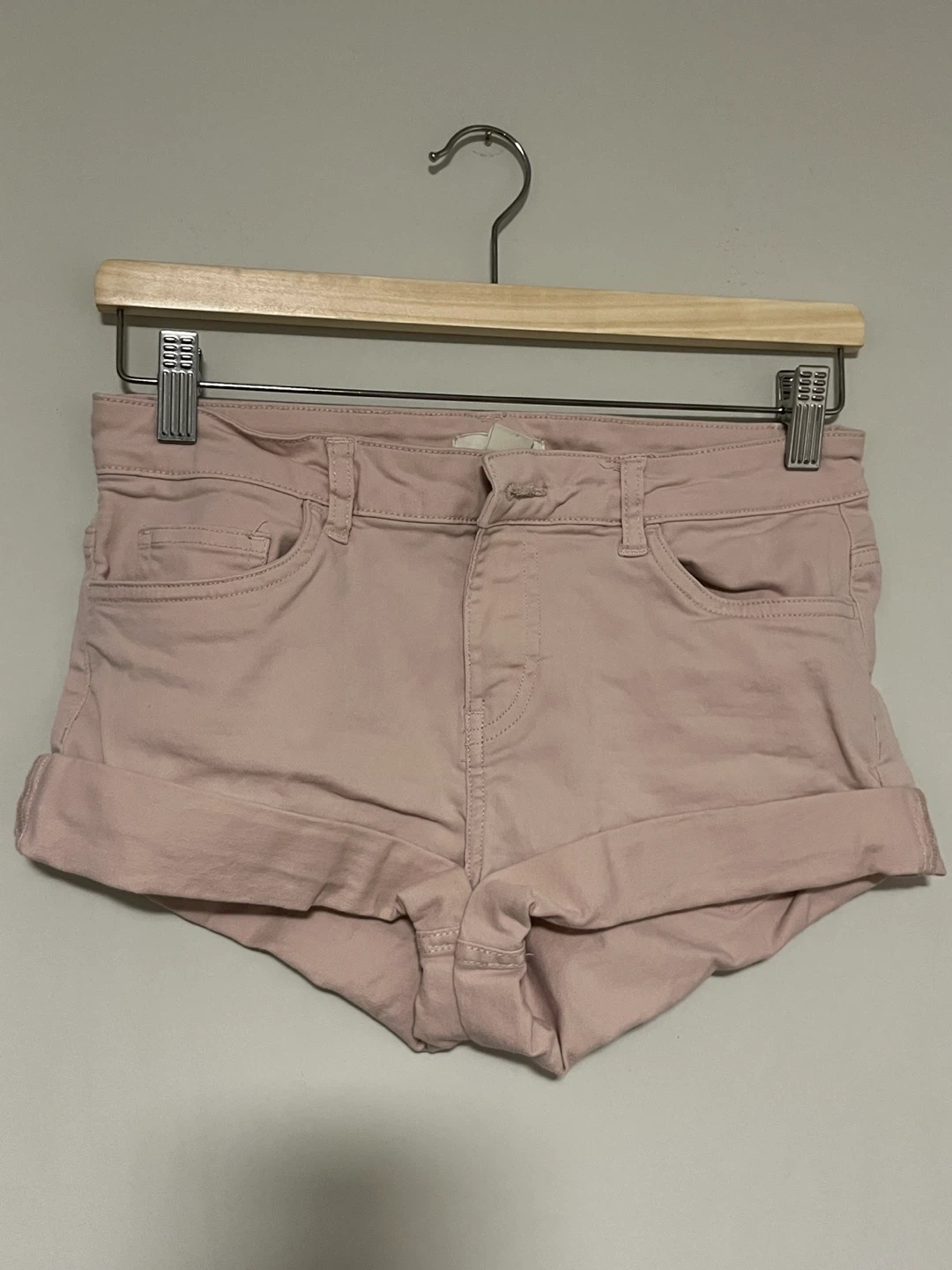 H&M Pink Denim Shorts Size 6