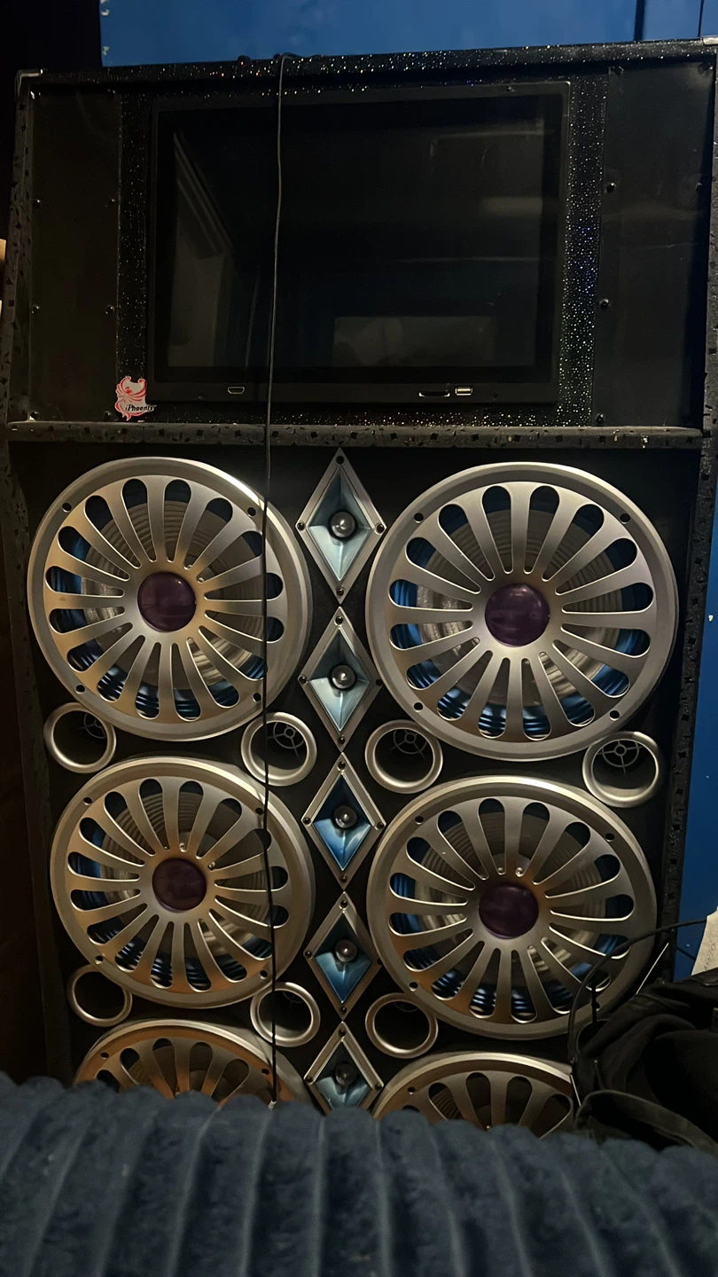 IPhoenix Speakers
