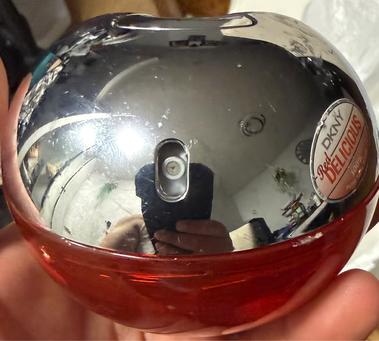 DKNY Red Delicious Eau de Parfum Spray 3.4 fl oz - photo 4