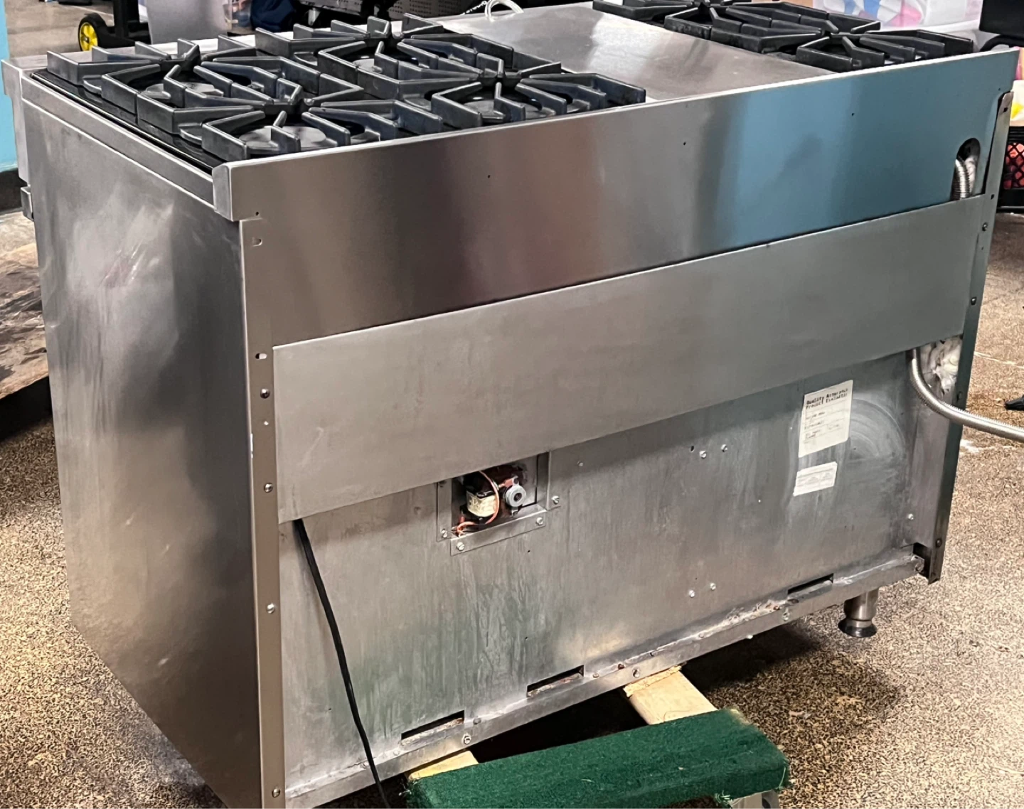 Viking Professional 6 Burner Gas Range with Griddle - photo 4