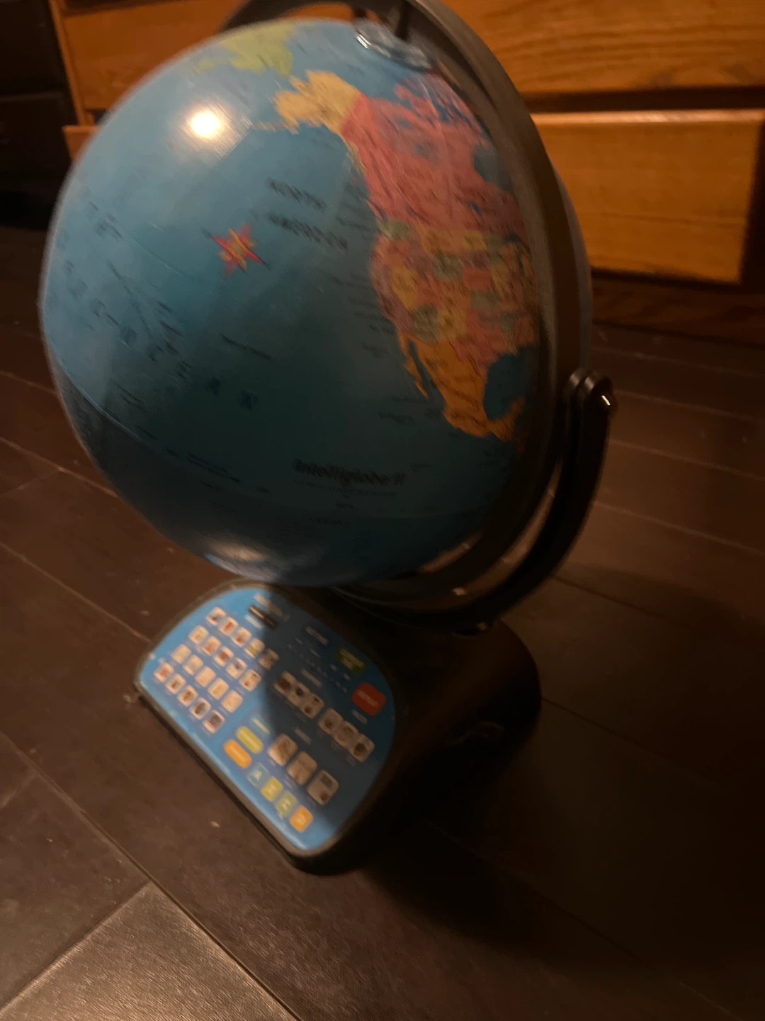 LeapFrog Quantum Leap Globe - photo 3
