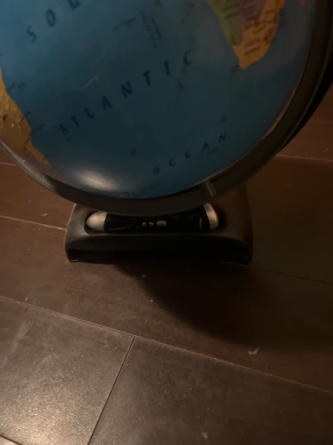 LeapFrog Quantum Leap Globe - photo 4