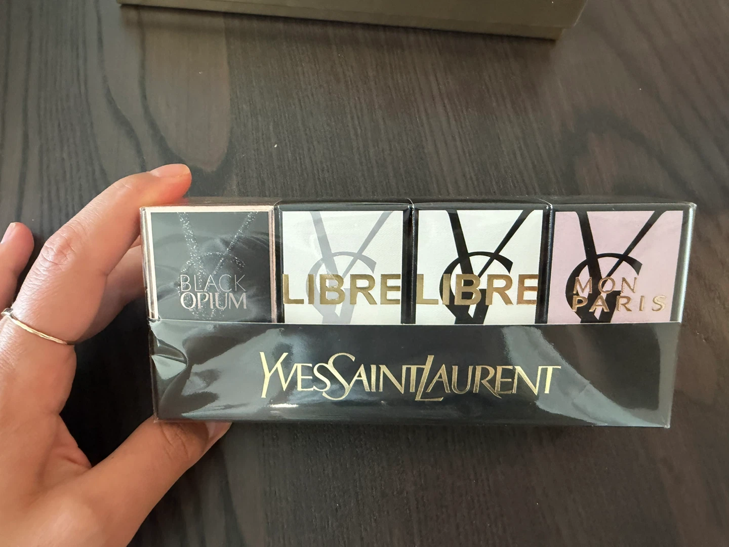 Yves Saint Laurent ( new) - photo 2