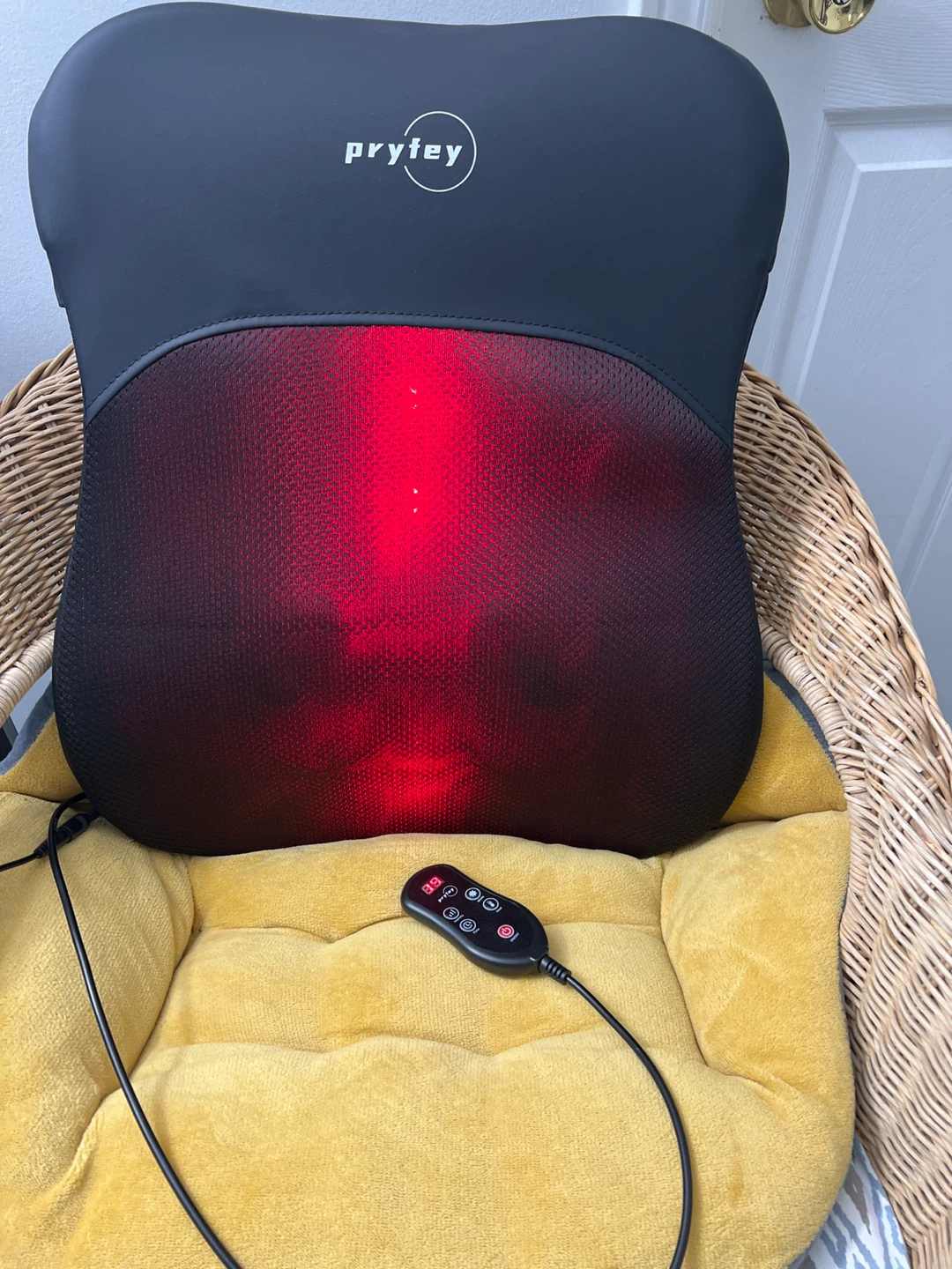 Pryfey Shiatsu Massage Pillow with Heat - photo 2