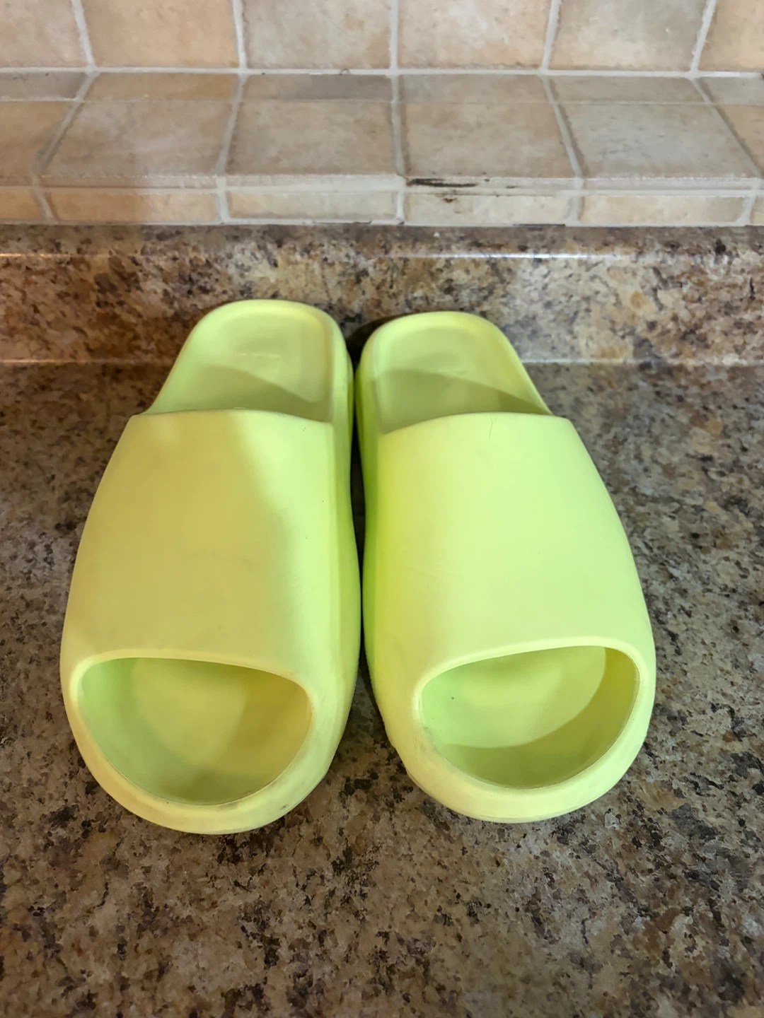 Yeezy Green Slides - photo 4