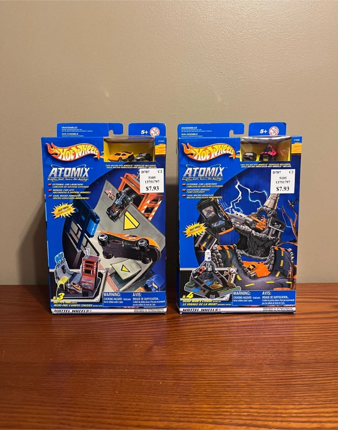 VINTAGE (2002) HOT WHEELS ATOMIX MICRO CAR SETS