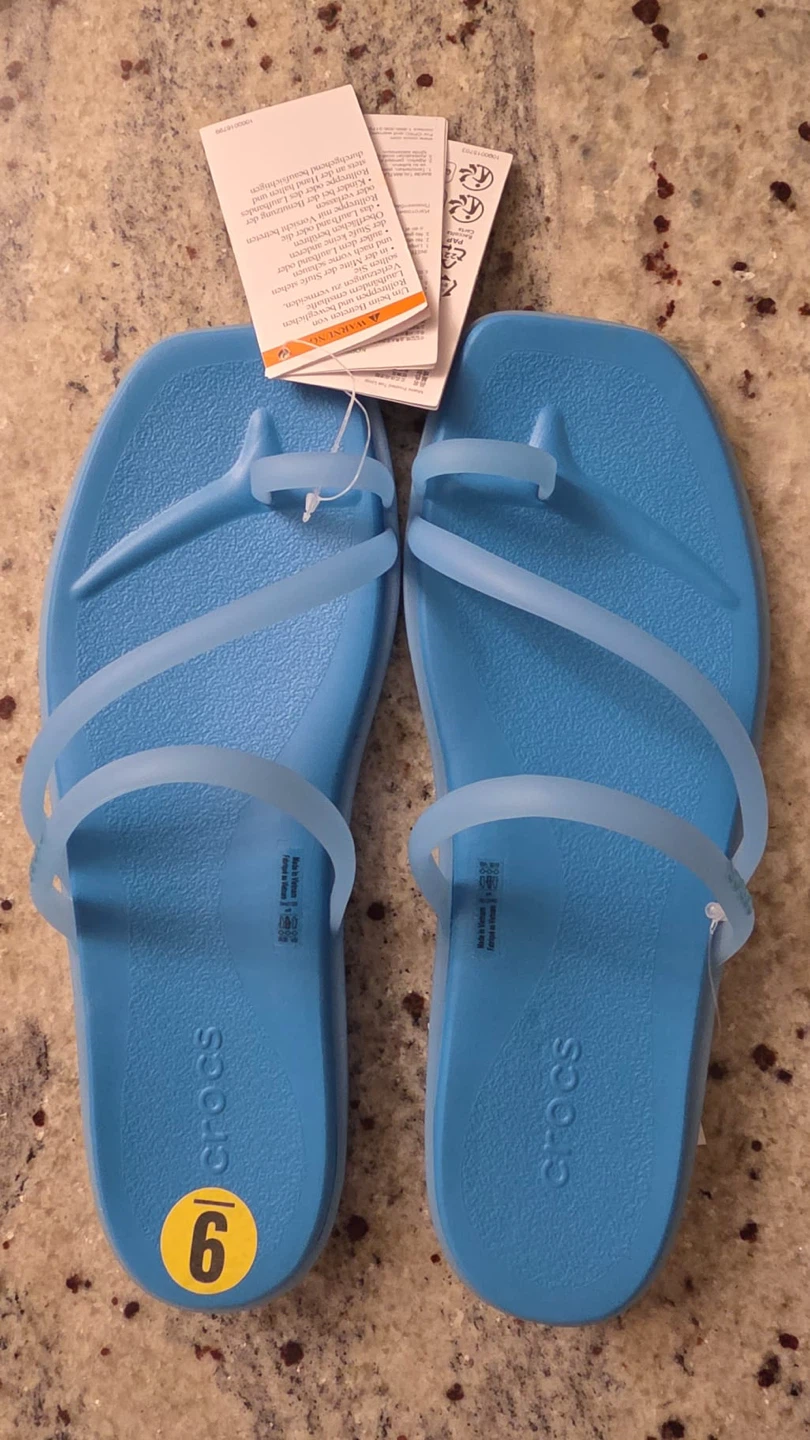 Crocs Women's Kadee II Flip Flops Size 9