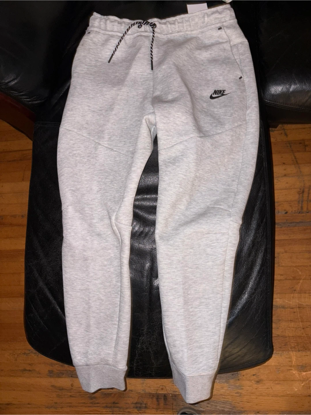 Nike Tech Fleece Grey Joggers - photo 2