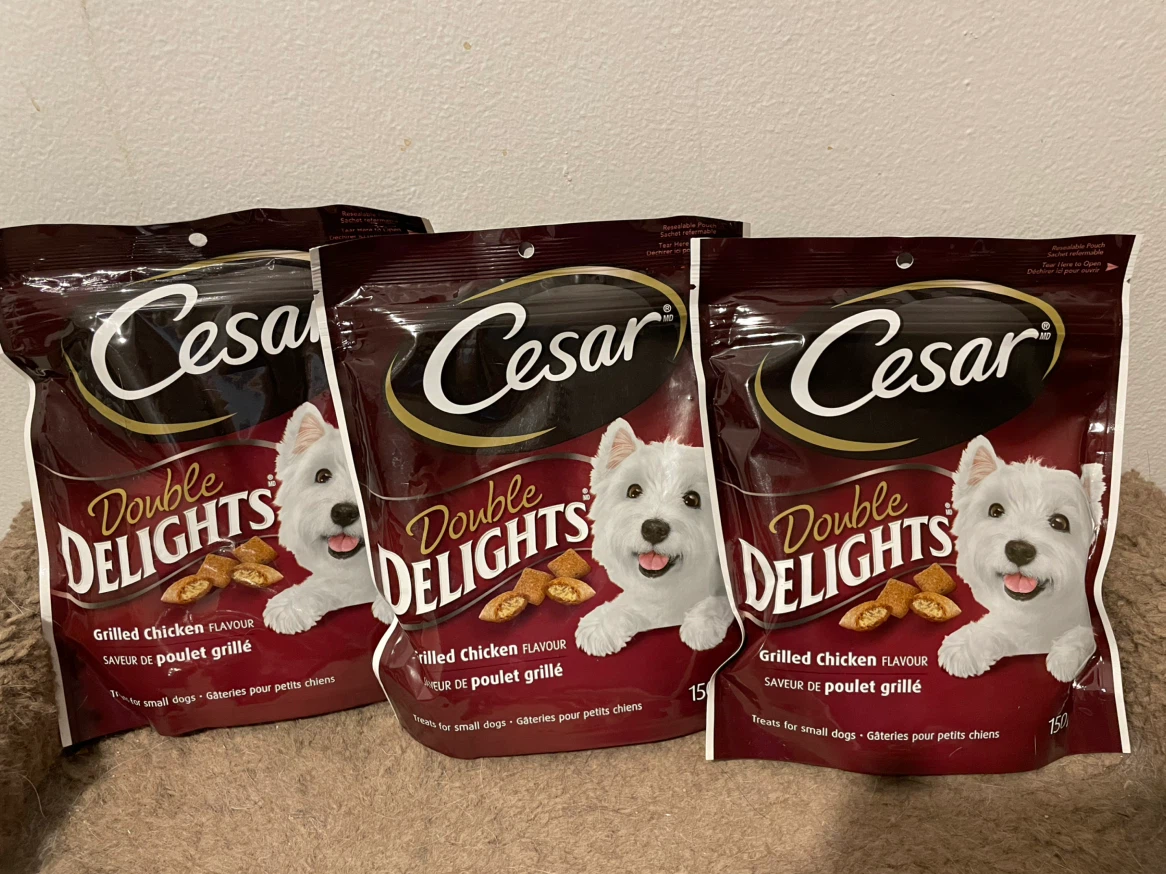 Brand New Cesar Dog Treats-Grilled Chicken