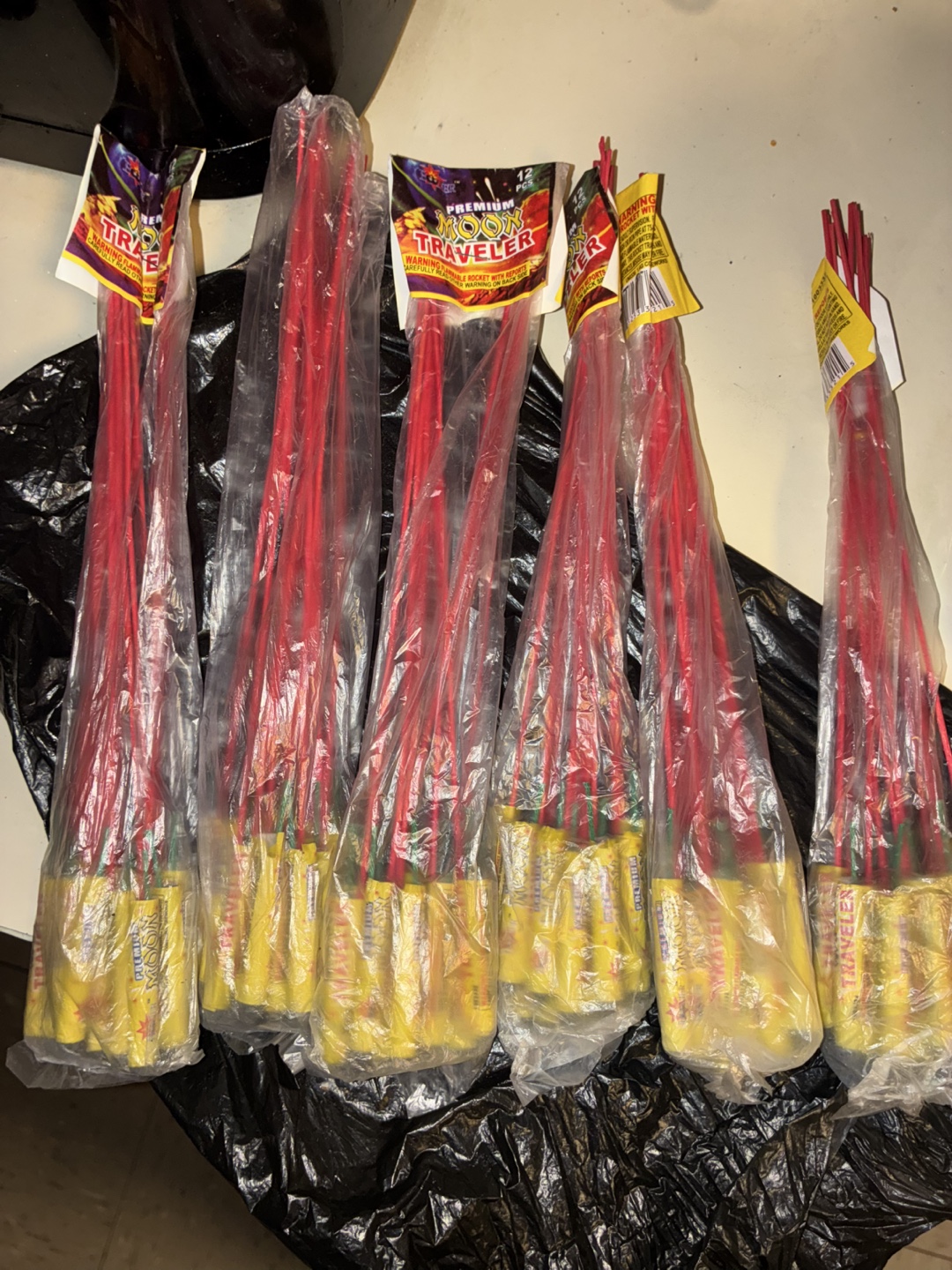 Moon Traveler Rockets (Pack of 6)