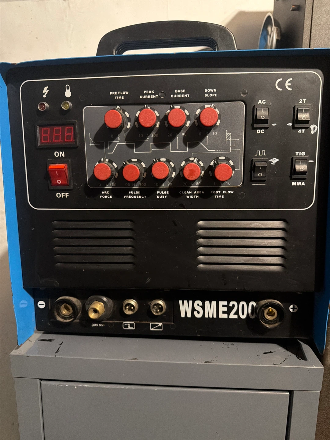 Rongyi WSME200 Inverter Welder - photo 2