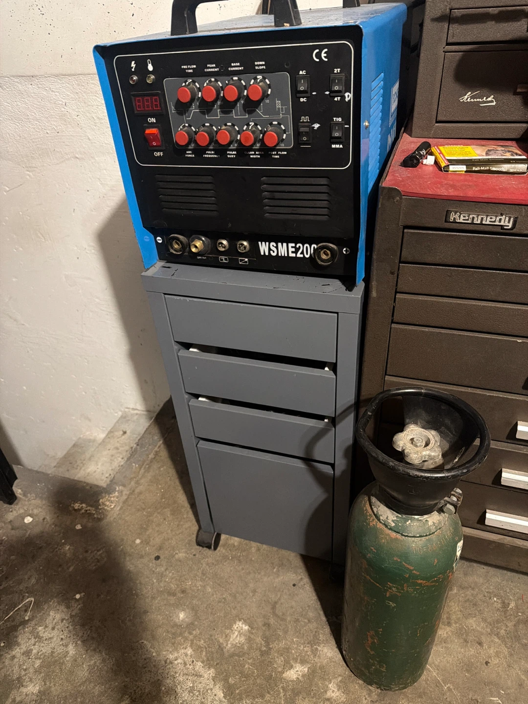 Rongyi WSME200 Inverter Welder