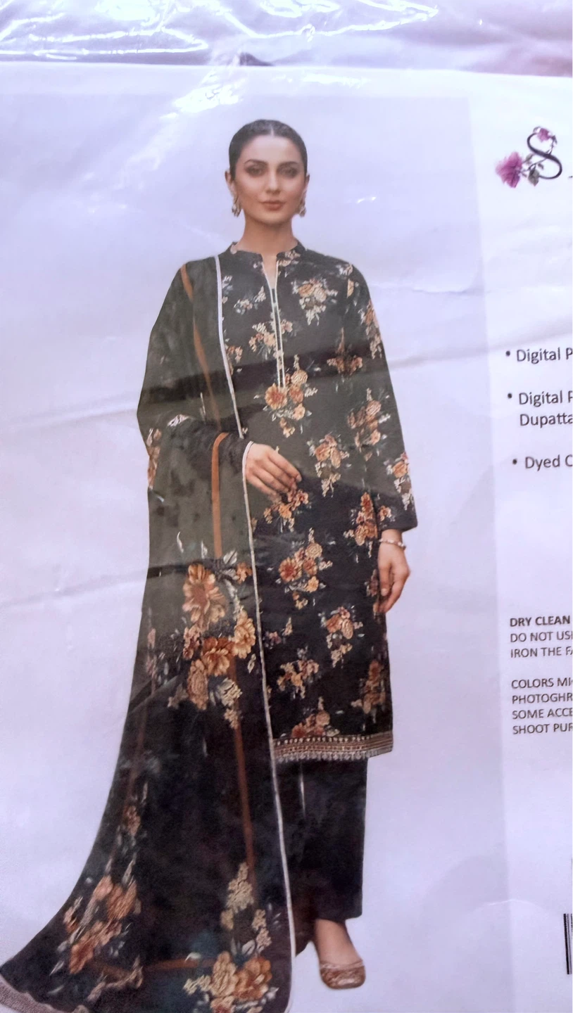 Floral Print 3-Piece Unstitched Suit