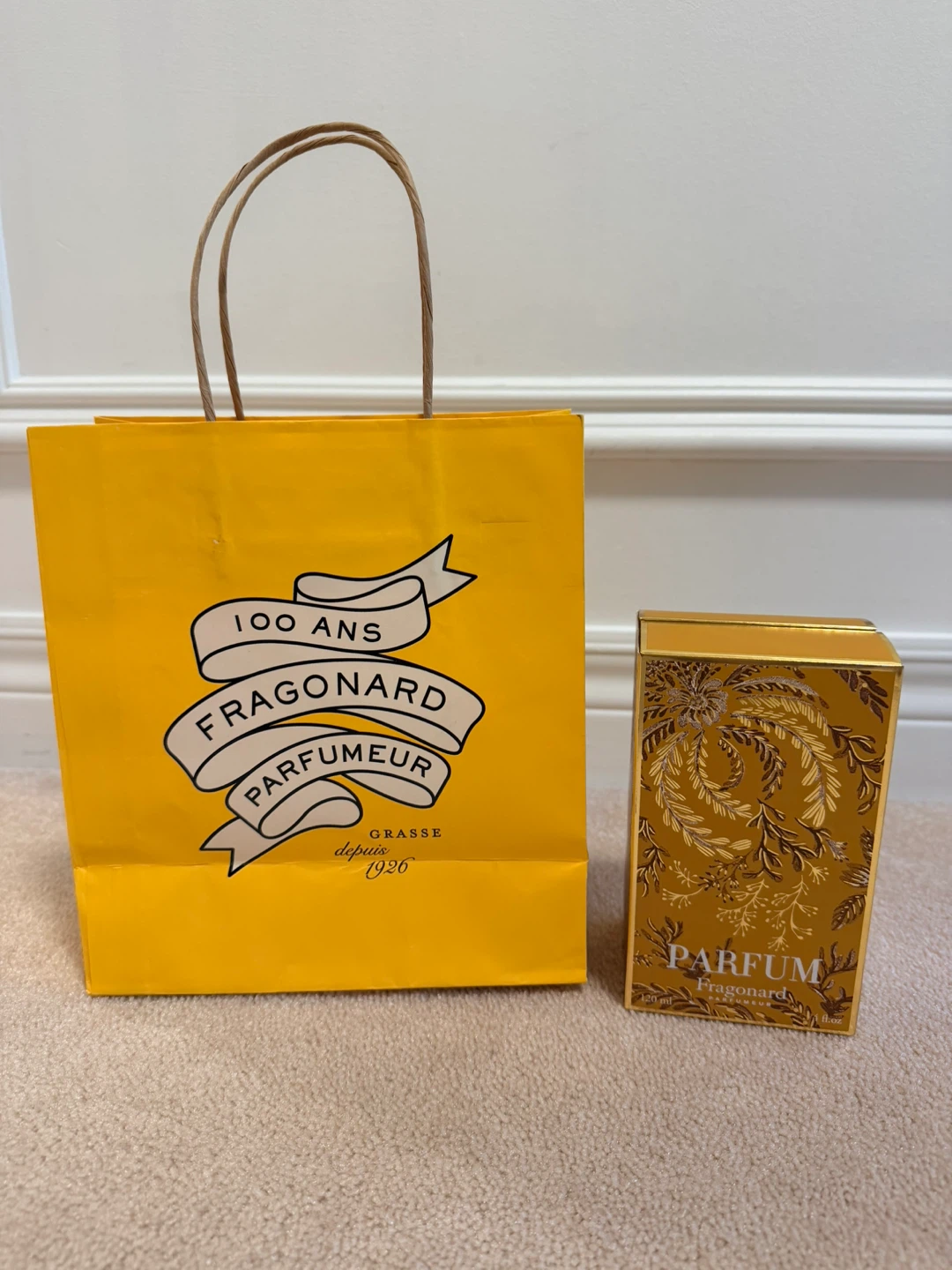 Fragonard Parfum box and bag ONLY (no content)