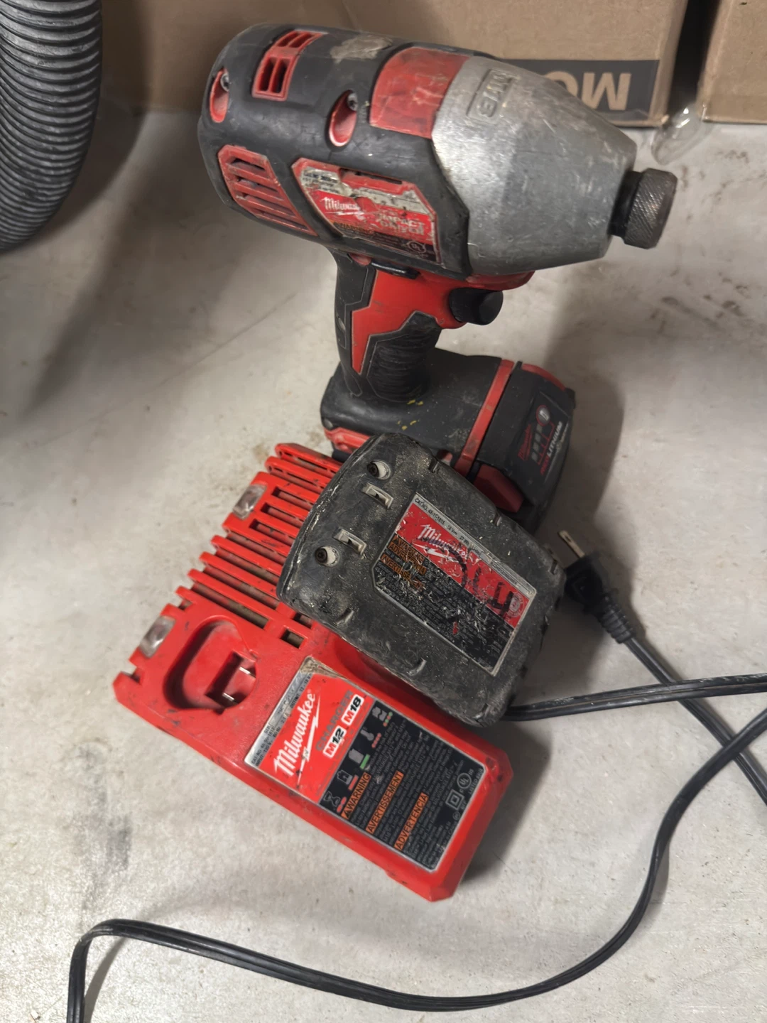 Milwaukee M12 Lithium-Ion Impact Wrench Kit - photo 2