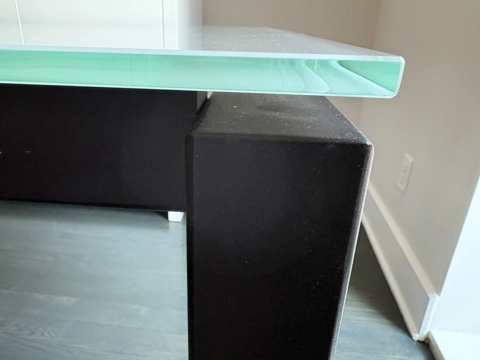 Dining table and chairs - photo 4