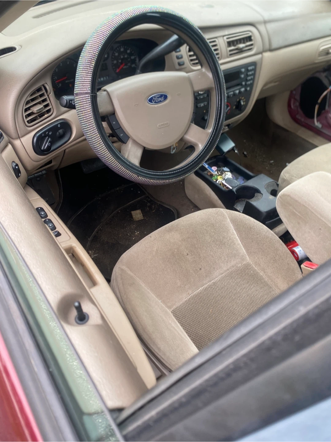 2001 Ford Taurus Sedan - photo 4