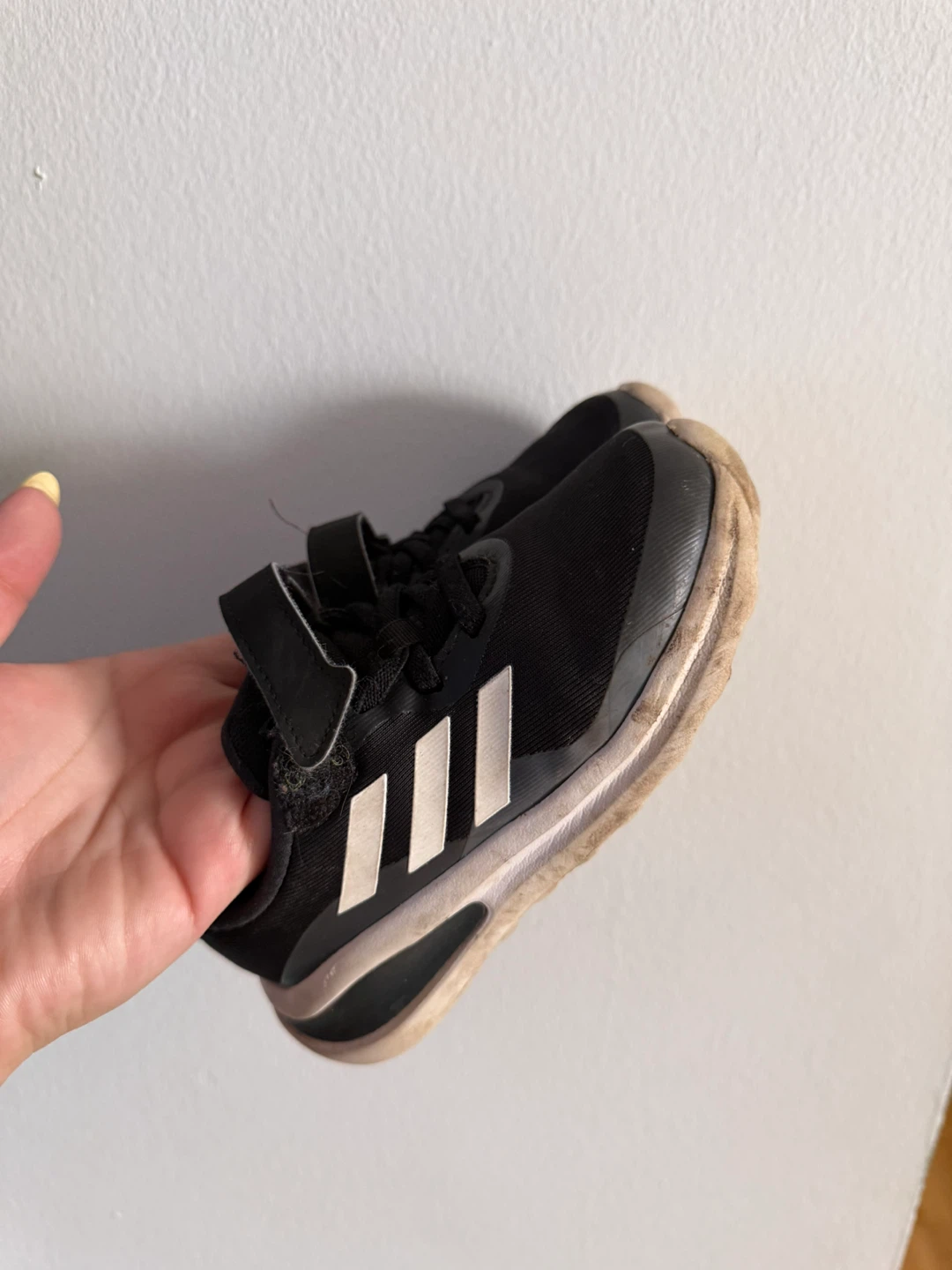 Adidas Kids Black running shoes 9C
