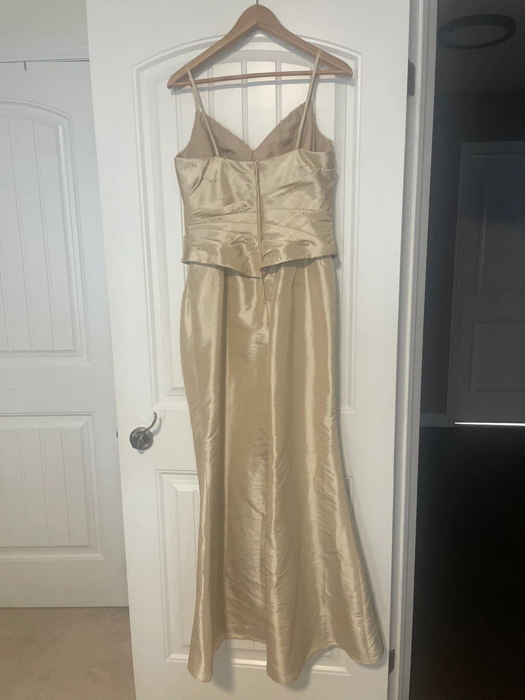Gold Beaded Formal Dress - photo 2