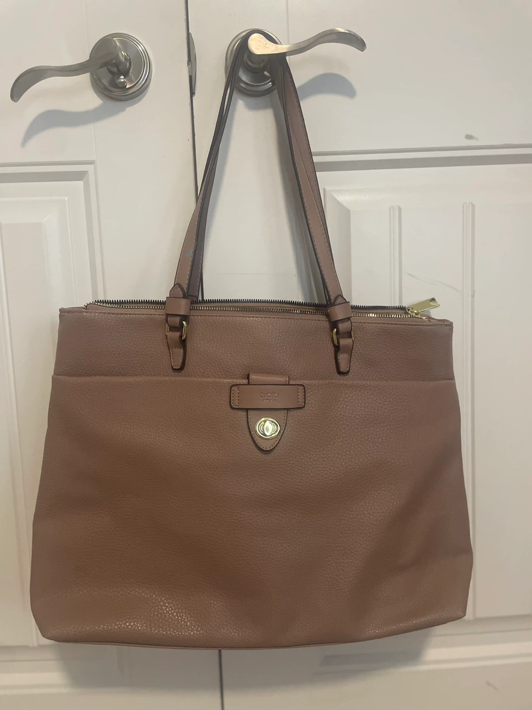 Tutilo New York Tote Bag