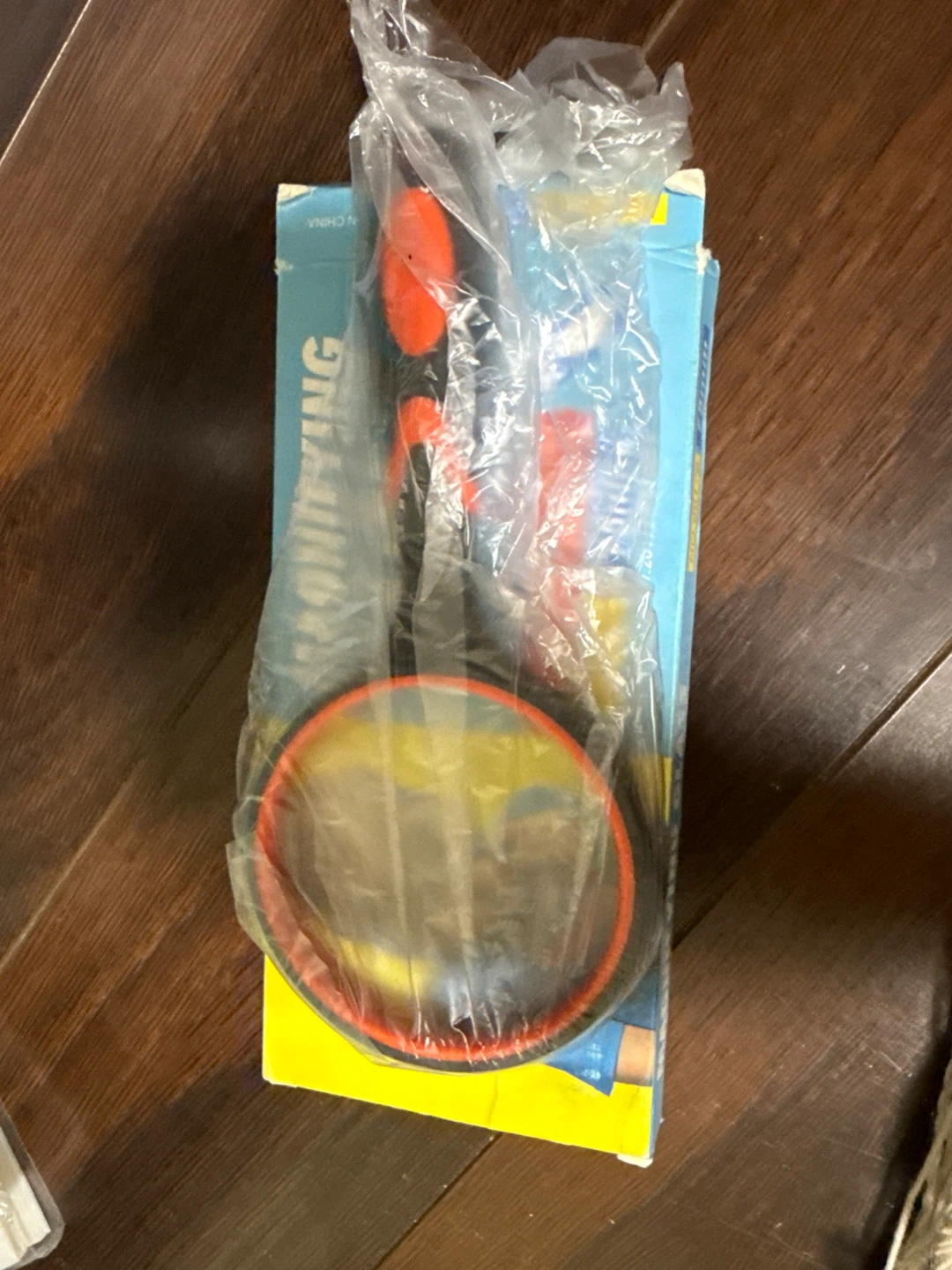BRAND NEW Magnifying Glass with Handle - photo 2